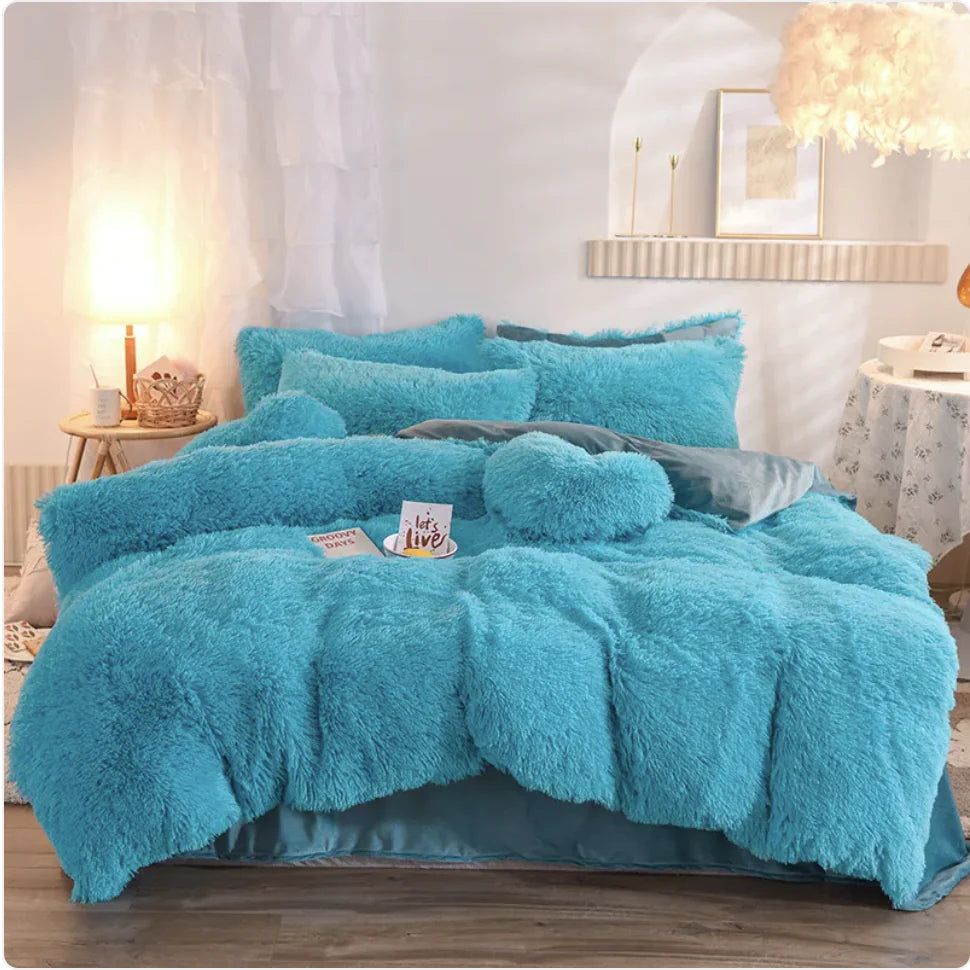 Luxury Plush Fleece Bedding Set - Queen & King Sizes, Warm Quilt Cover & Pillowcases